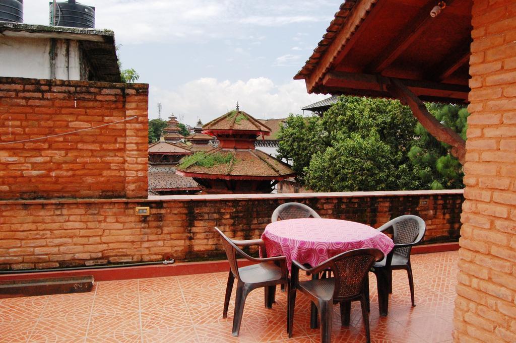 World Heritage Hotel y Apartamentos Katmandú Exterior foto